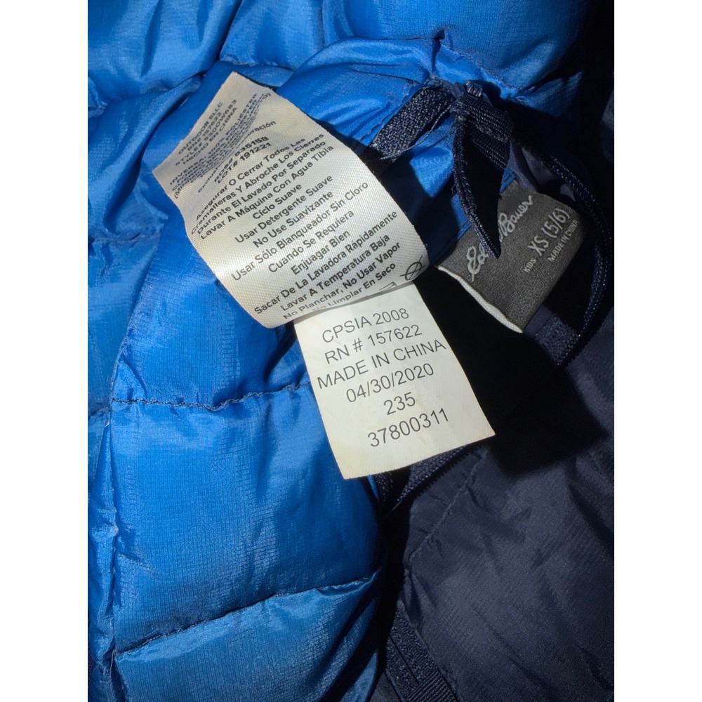 Eddie Bauer Kids Puffer Jacket 5/6 Blue Hooded Lightweight Zip Winter Coat Boys - Picture 6 of 6